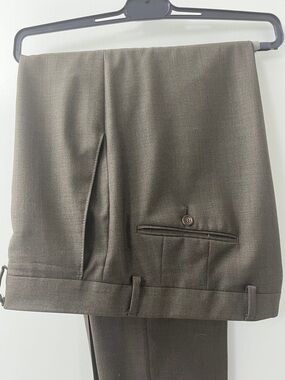 Samuelsohn Men's Dress Pants in Dark Brown very good condition waist 35"